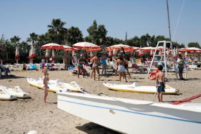 Mangia'S Himera Resort Campofelice Di Roccella Bagian luar foto